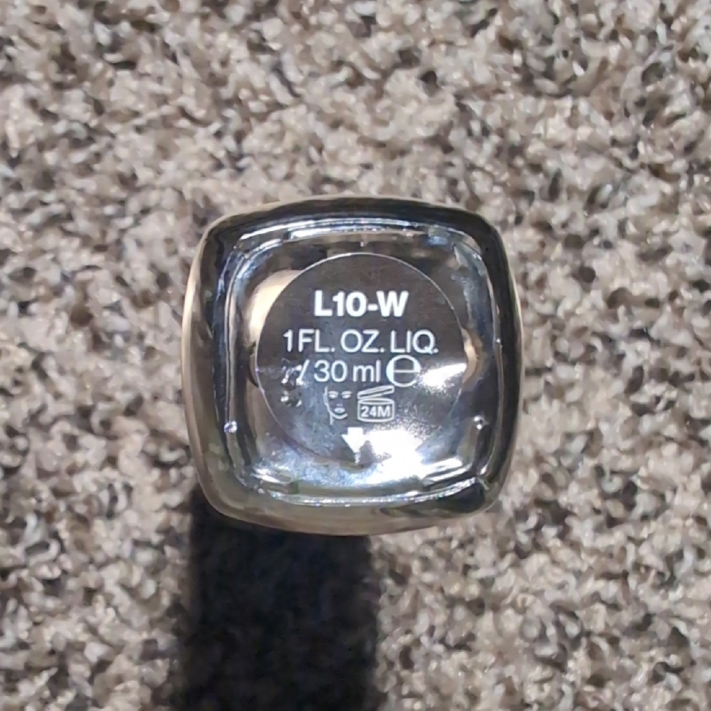 Smashbox Always On Skin Balancing Foundation - Picture 3 of 4